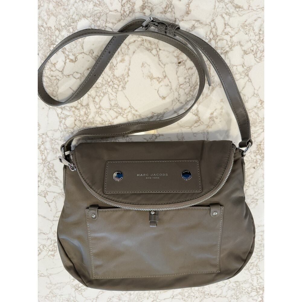 Marc Jacobs New York Mushroom Gray Nylon Crossbody